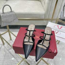 Picture of Valentino Shoes _SKUValentinosz35-40J111320314